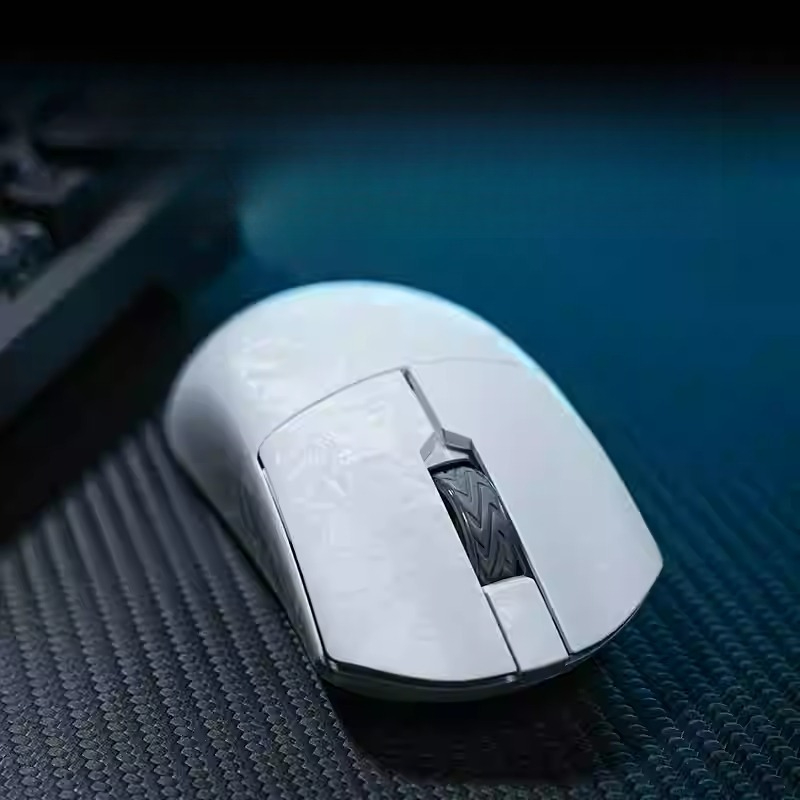 Draadloze Tri-Mode-muis Aangep - Gaming Keyboard Mini recensie en prijs